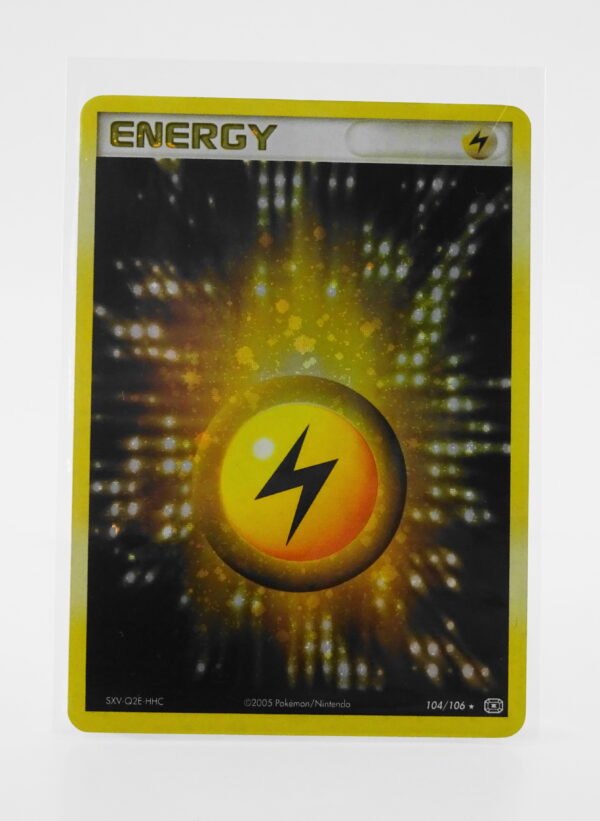 Energy Lightning Holo 104/106